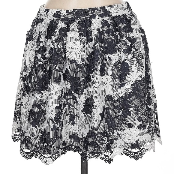 Thakoon Addition Navy & White Lace Floral Print Mini Skirt Size 6 Small S - Picture 2 of 6